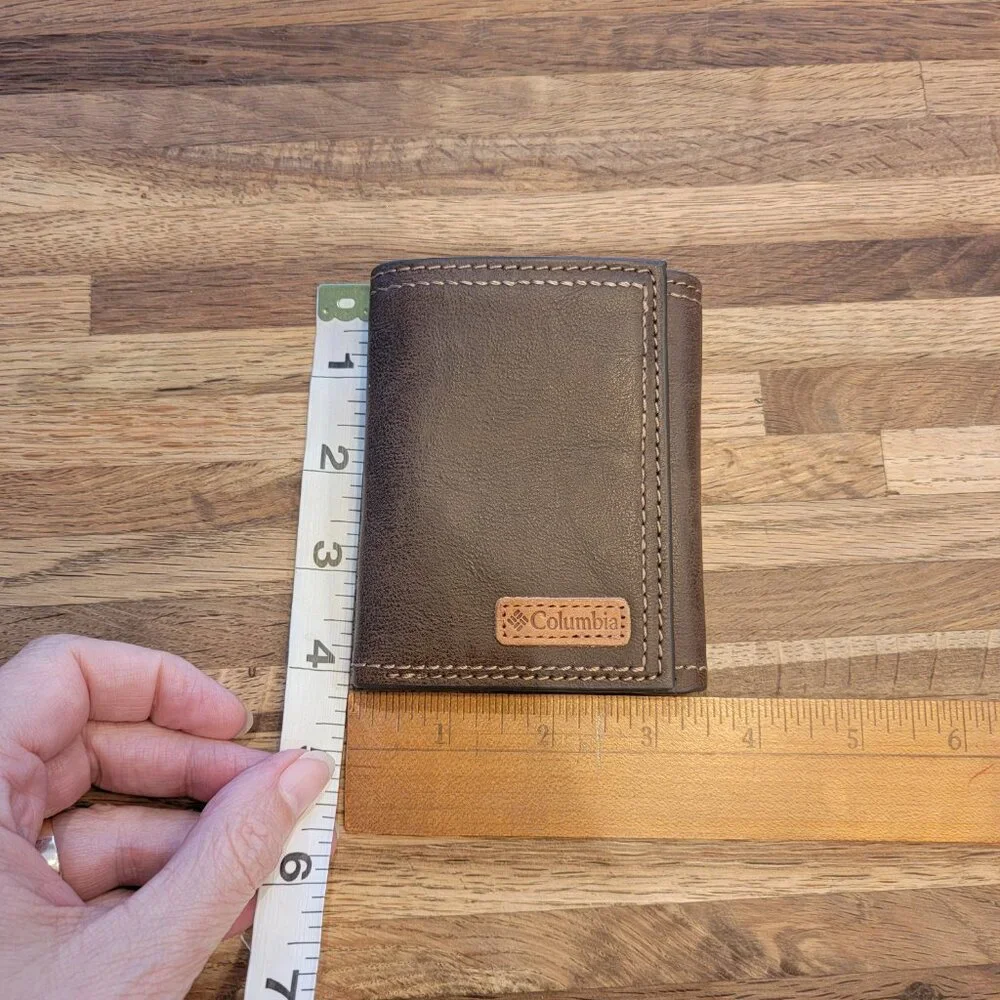 Columbia RFID Extra Capacity Trifold Wallet - Brown